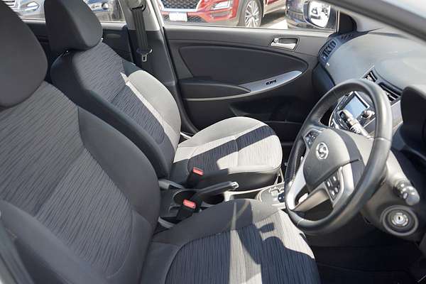 2017 Hyundai Accent Sport RB6