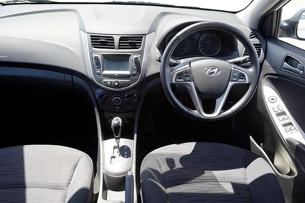 2017 Hyundai Accent Sport RB6