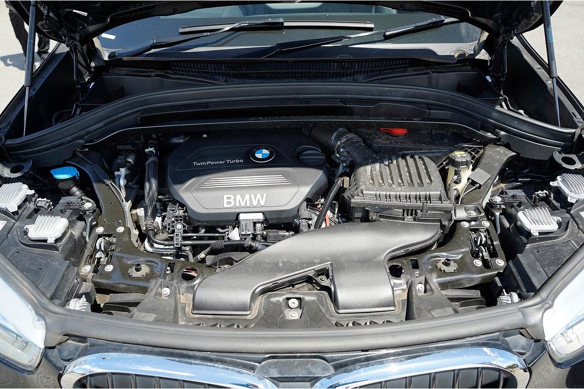 2019 BMW X1 sDrive18d F48