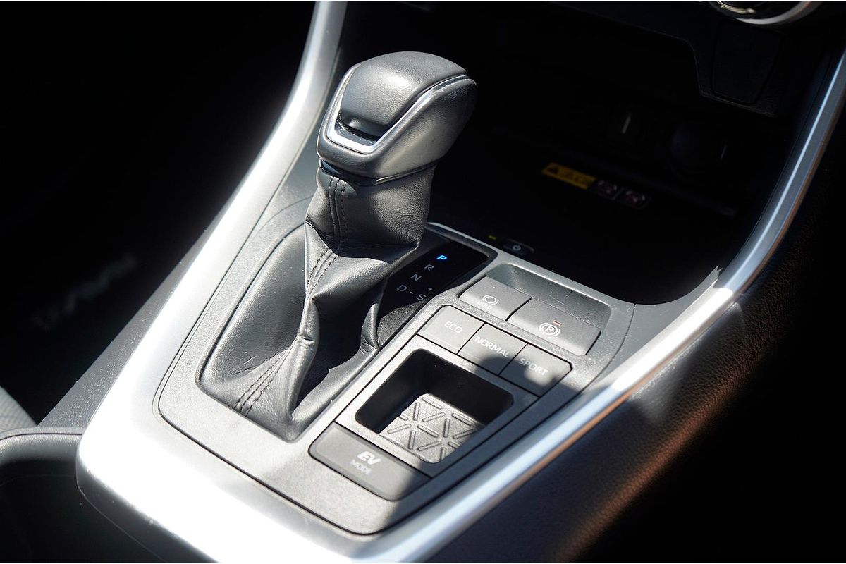 2022 Toyota RAV4 GXL AXAH52R