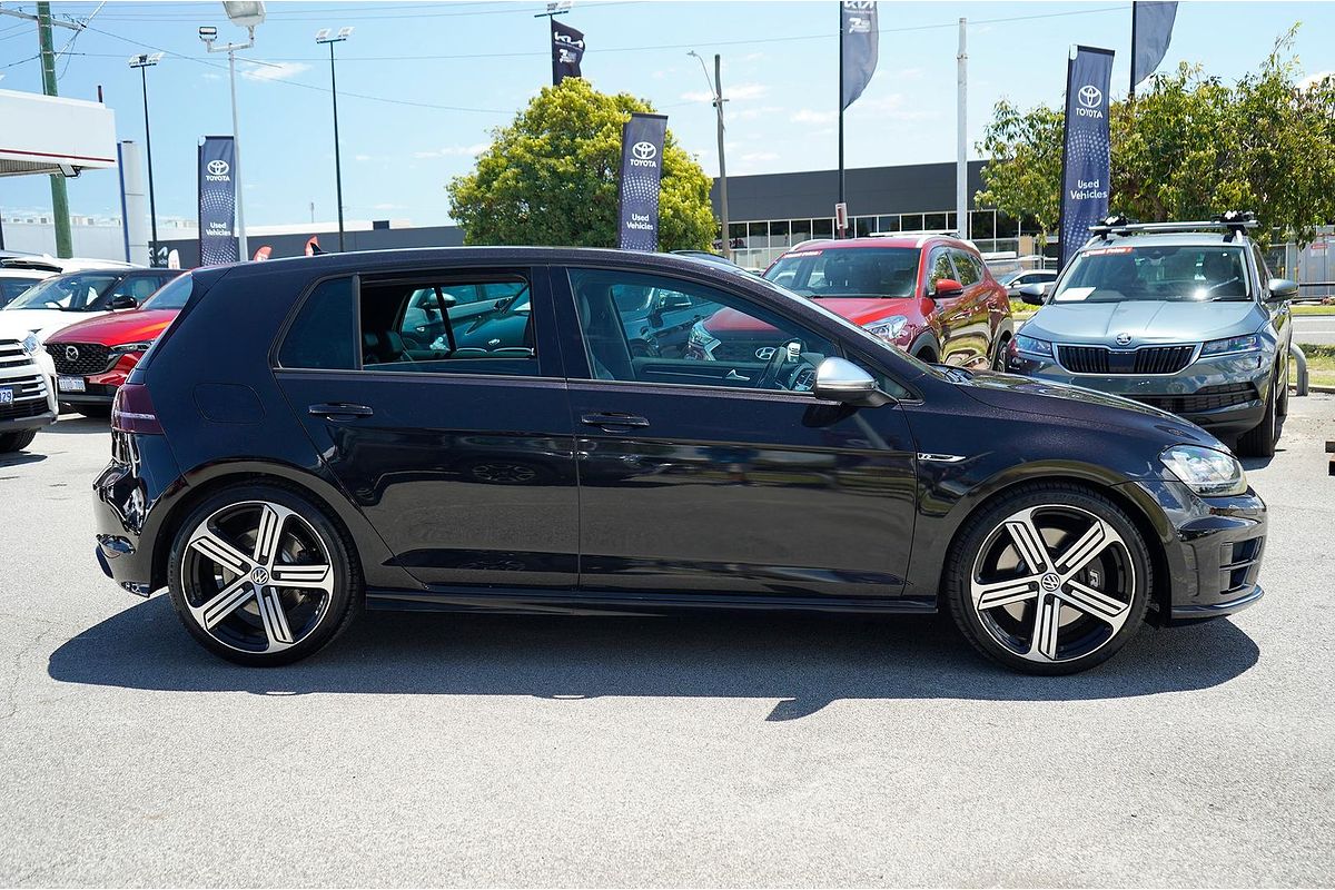 2016 Volkswagen Golf R 7