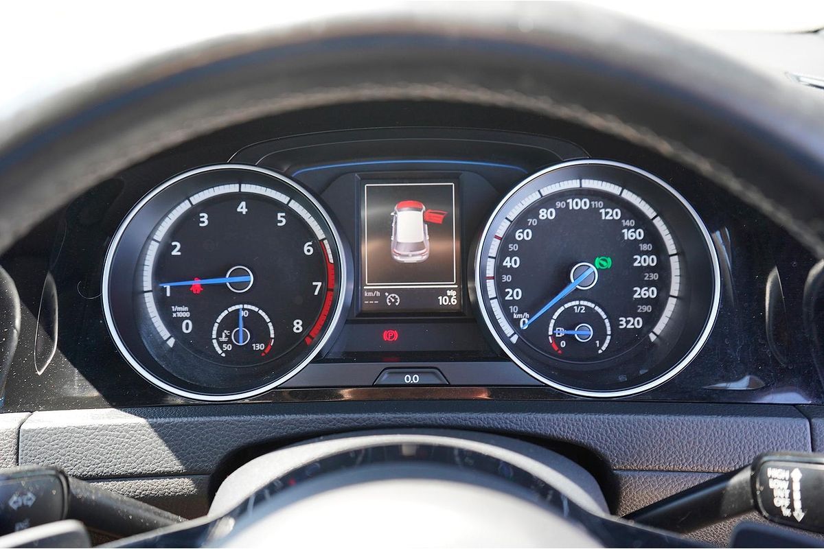 2016 Volkswagen Golf R 7