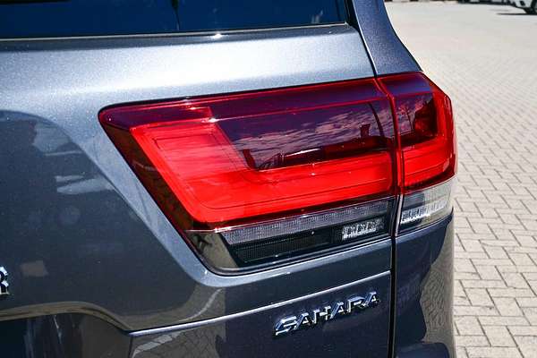 2022 Toyota Landcruiser Sahara FJA300R