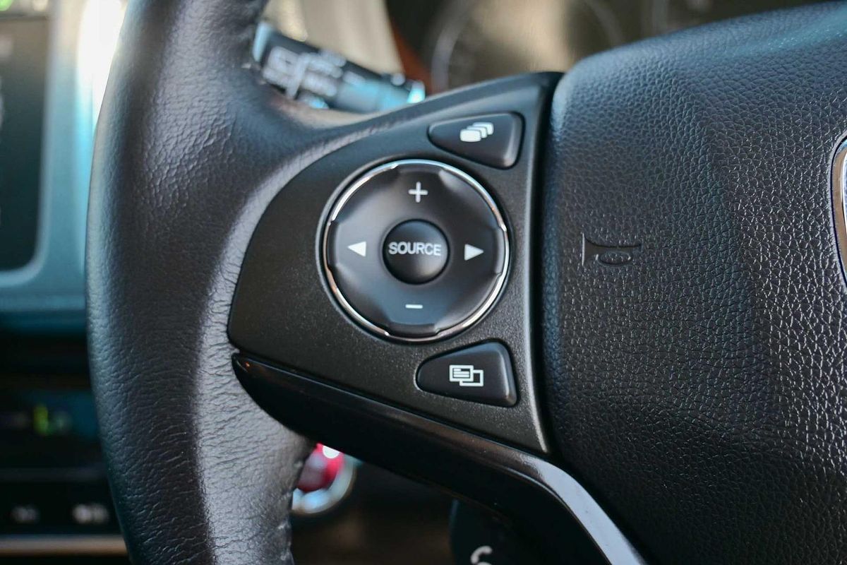 2015 Honda HR-V VTi-S