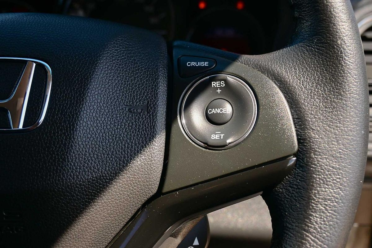 2015 Honda HR-V VTi-S