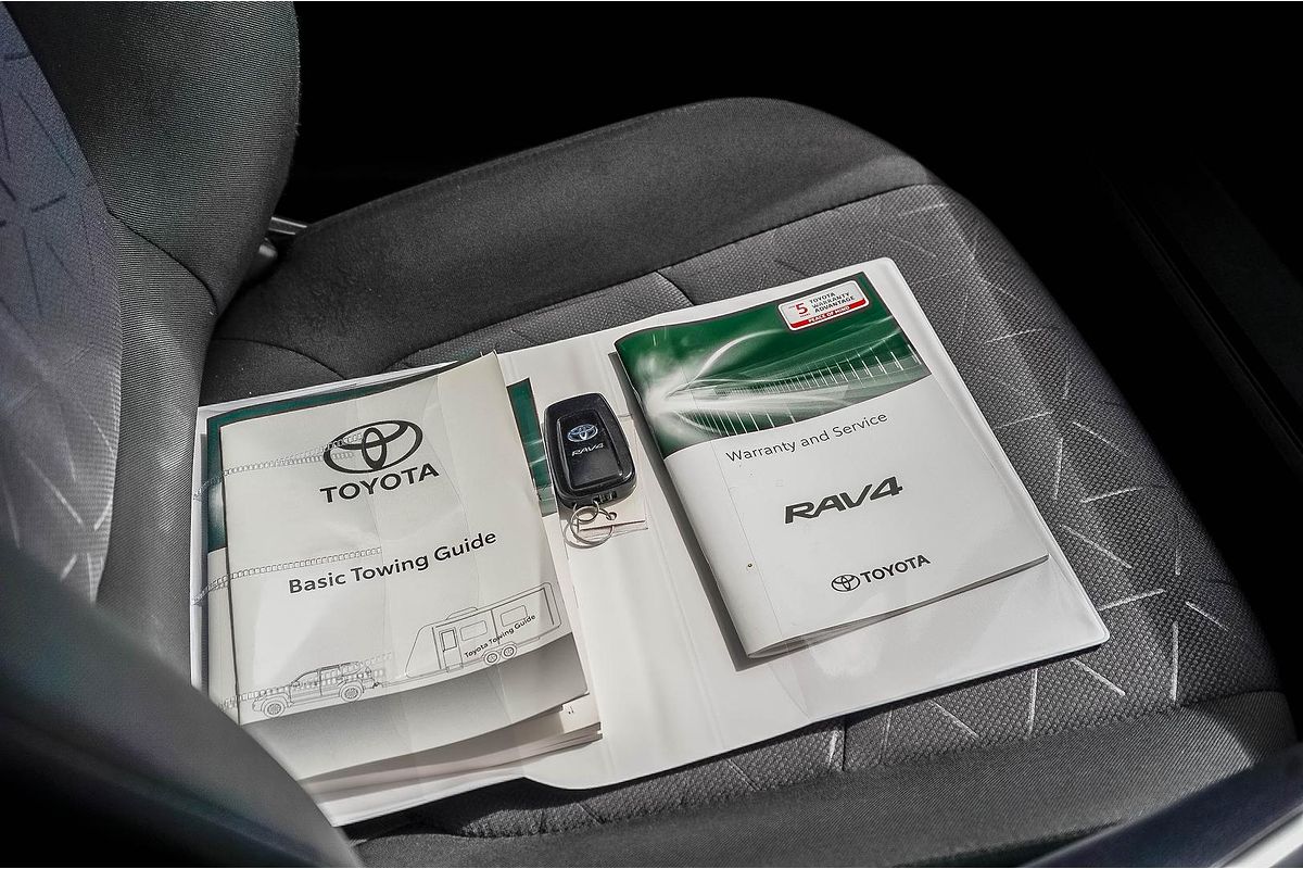 2021 Toyota RAV4 GXL AXAH52R