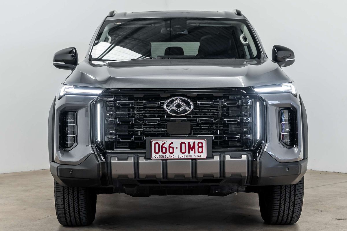 2024 LDV D90 Executive SV9A