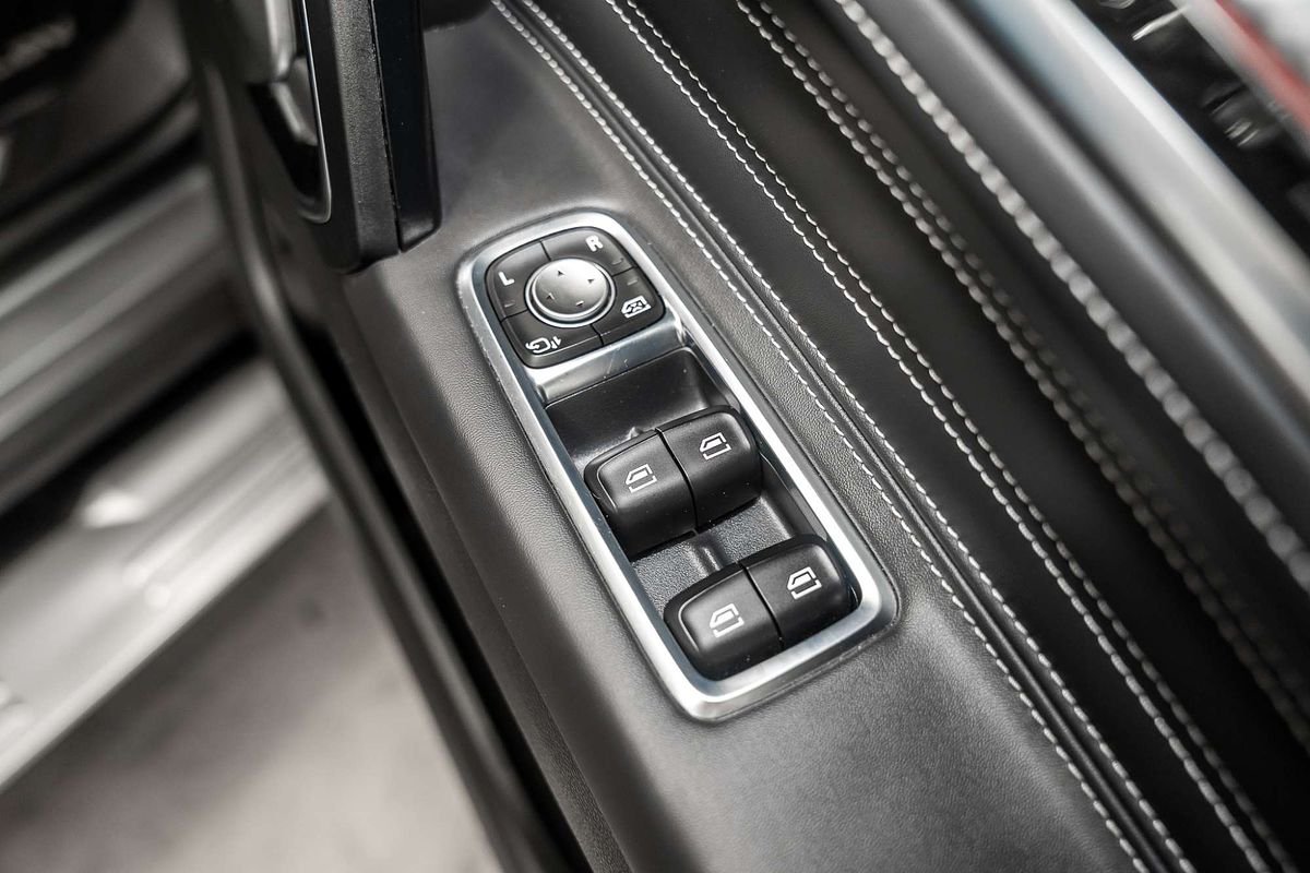 2024 LDV D90 Executive SV9A