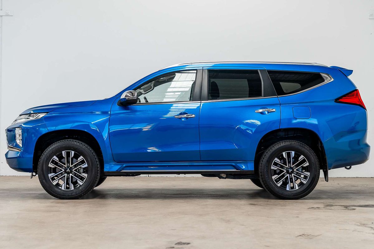 2023 Mitsubishi Pajero Sport GLS QF