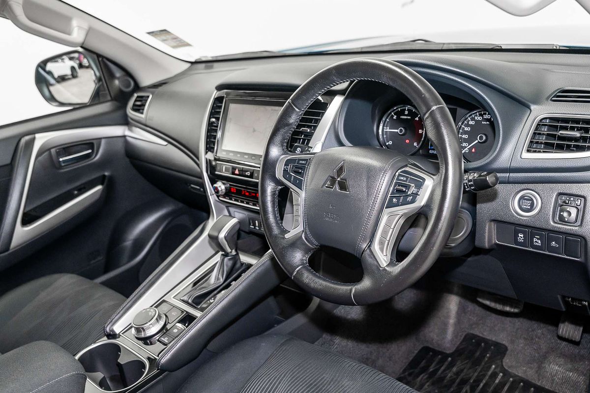 2023 Mitsubishi Pajero Sport GLS QF