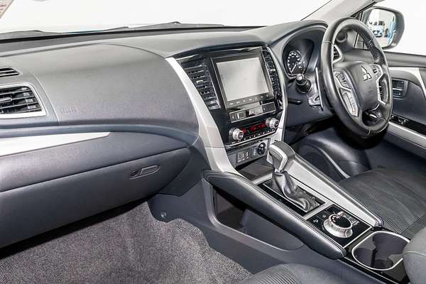 2023 Mitsubishi Pajero Sport GLS QF
