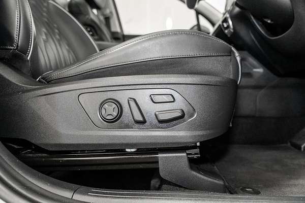 2022 Kia Sorento GT-Line MQ4
