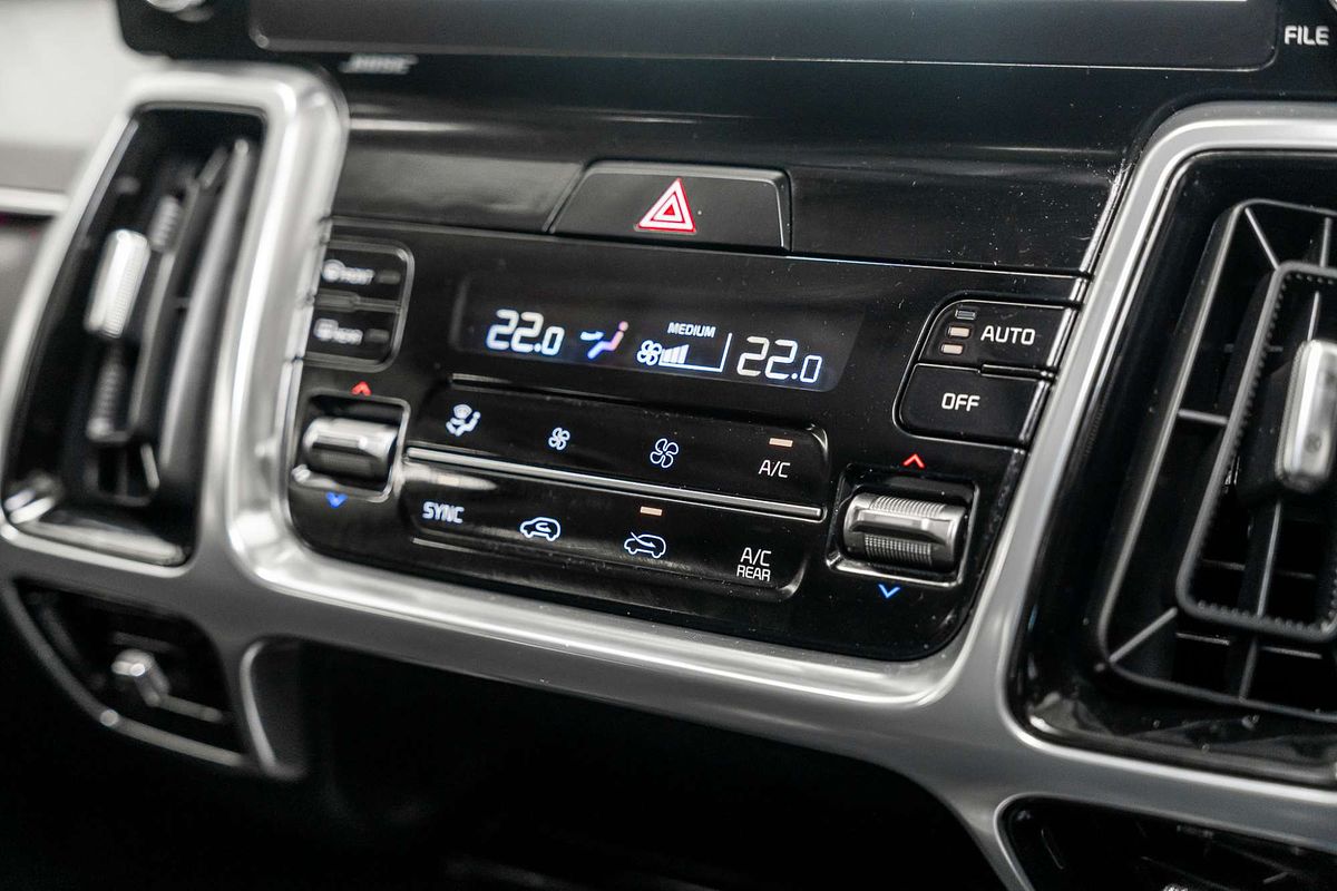 2022 Kia Sorento GT-Line MQ4