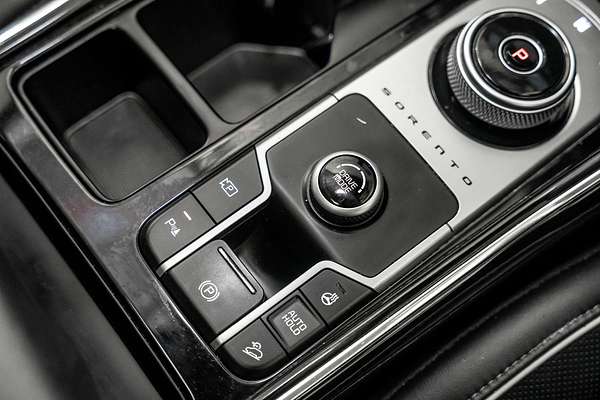 2022 Kia Sorento GT-Line MQ4
