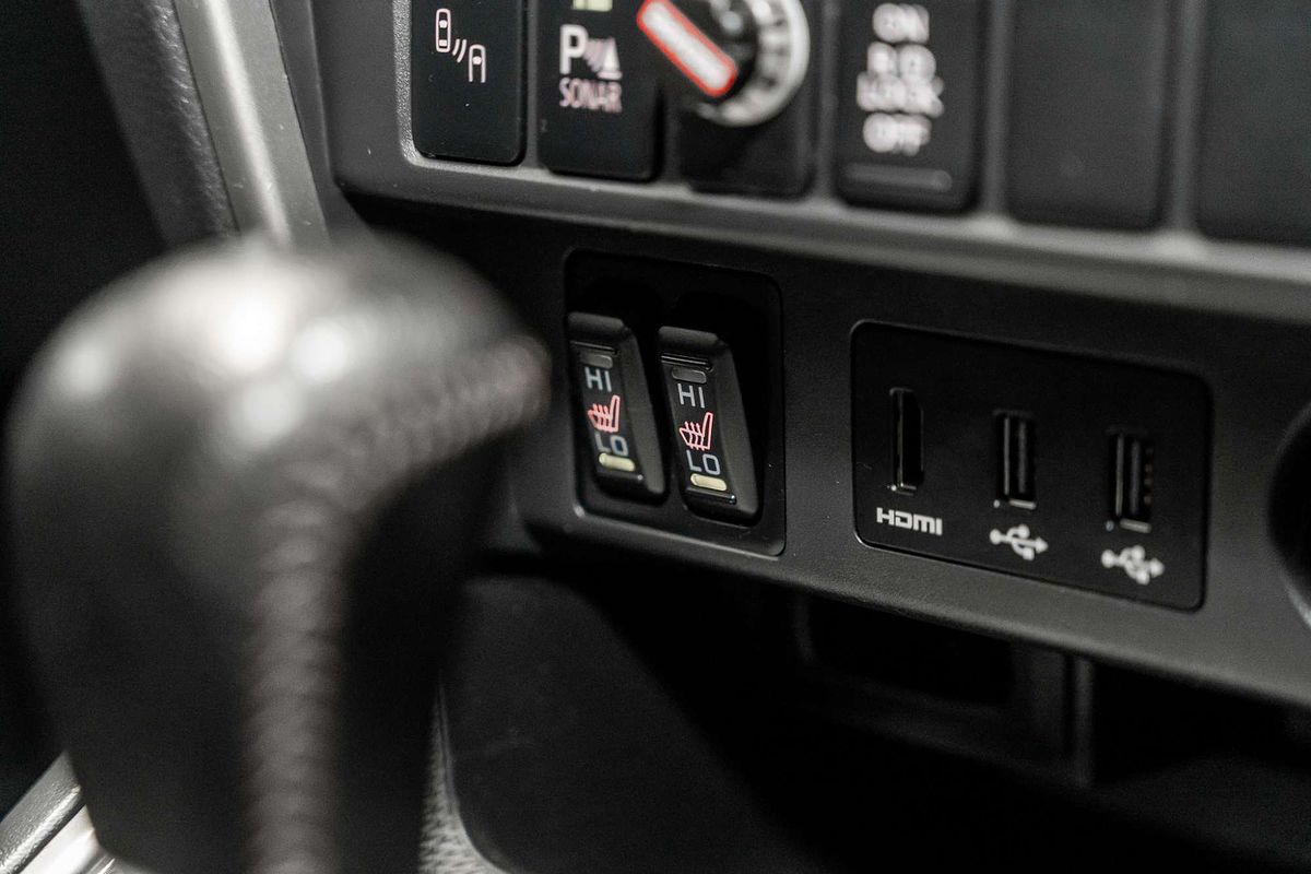 2020 Mitsubishi Triton GSR MR 4X4