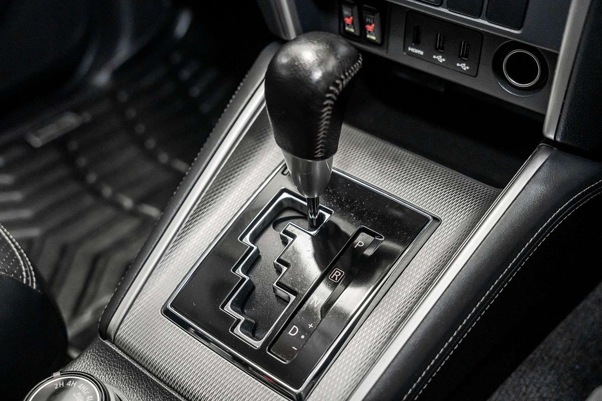 2020 Mitsubishi Triton GSR MR 4X4