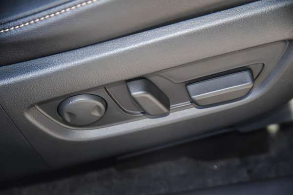 2025 Mazda CX-60 D50e Azami KH Series