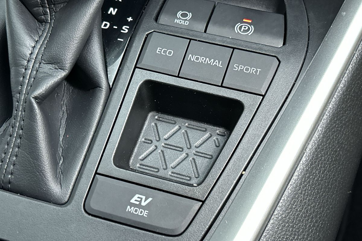 2024 Toyota RAV4 GX AXAH52R