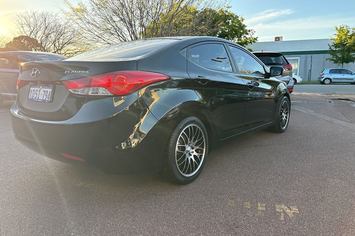 2011 Hyundai Elantra Active MD