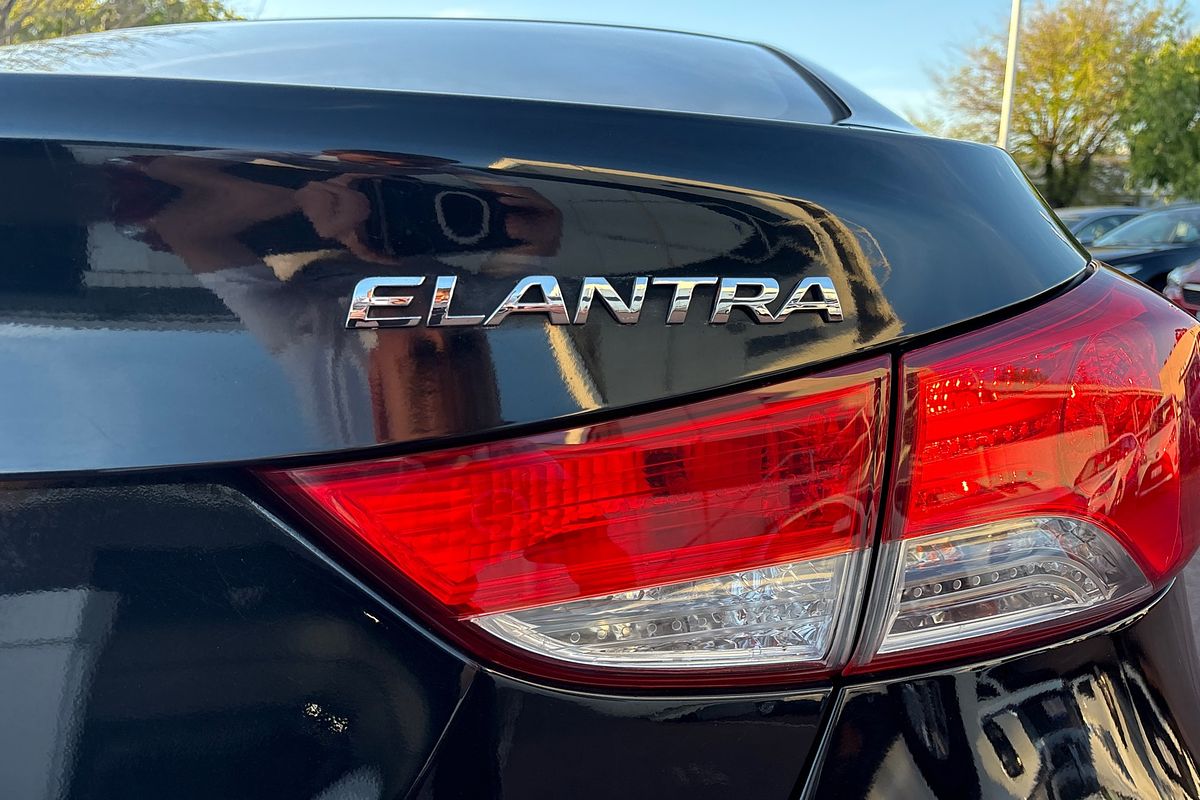 2011 Hyundai Elantra Active MD