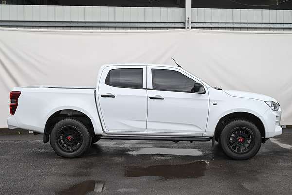 2023 Isuzu D-MAX SX 4X4