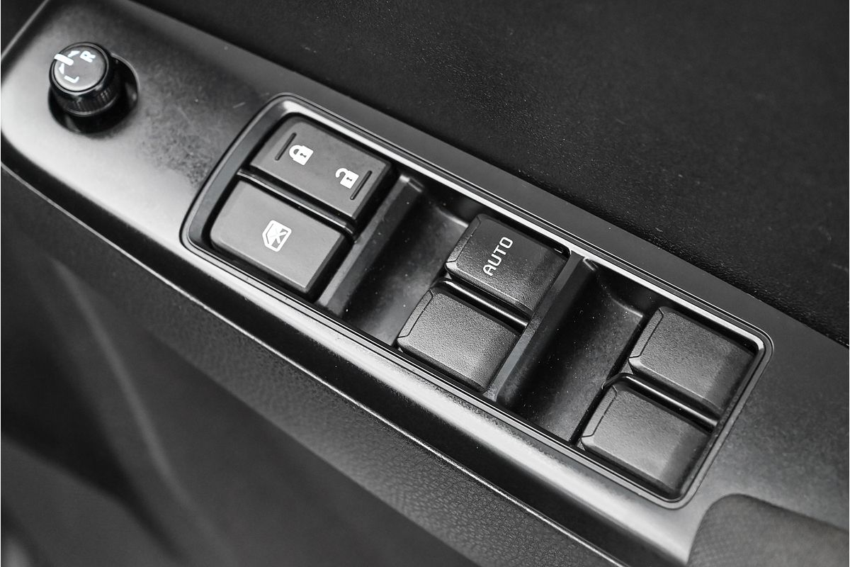 2023 Isuzu D-MAX SX 4X4