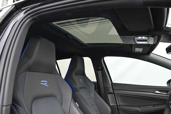 2024 Volkswagen Golf R 8