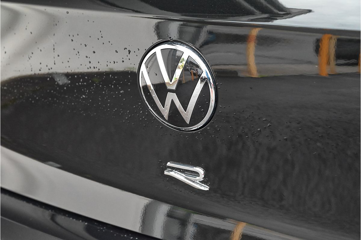 2024 Volkswagen Golf R 8