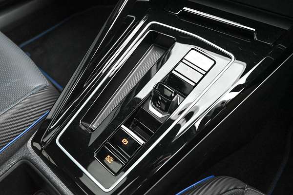 2024 Volkswagen Golf R 8