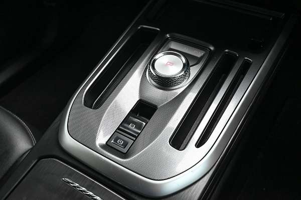 2022 GWM Haval Jolion Lux A01