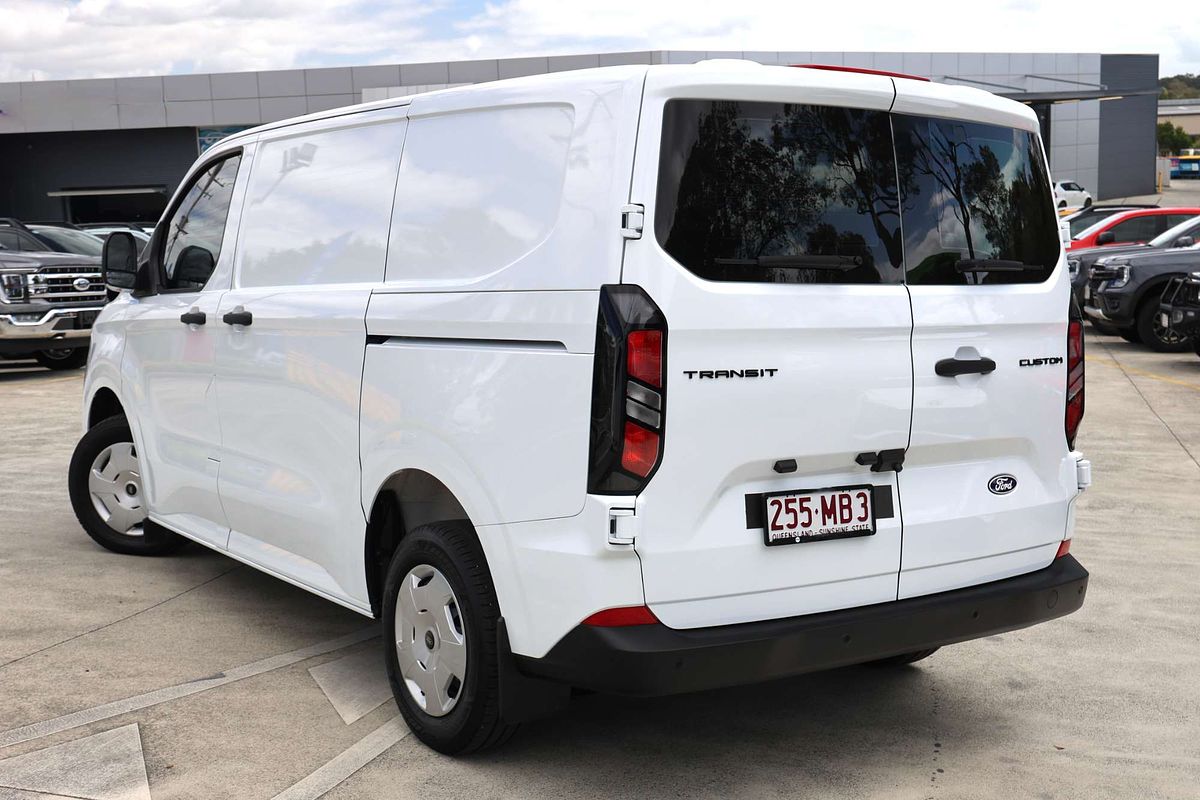 2023 Ford Transit Custom Trend 320S AV SWB Low Roof