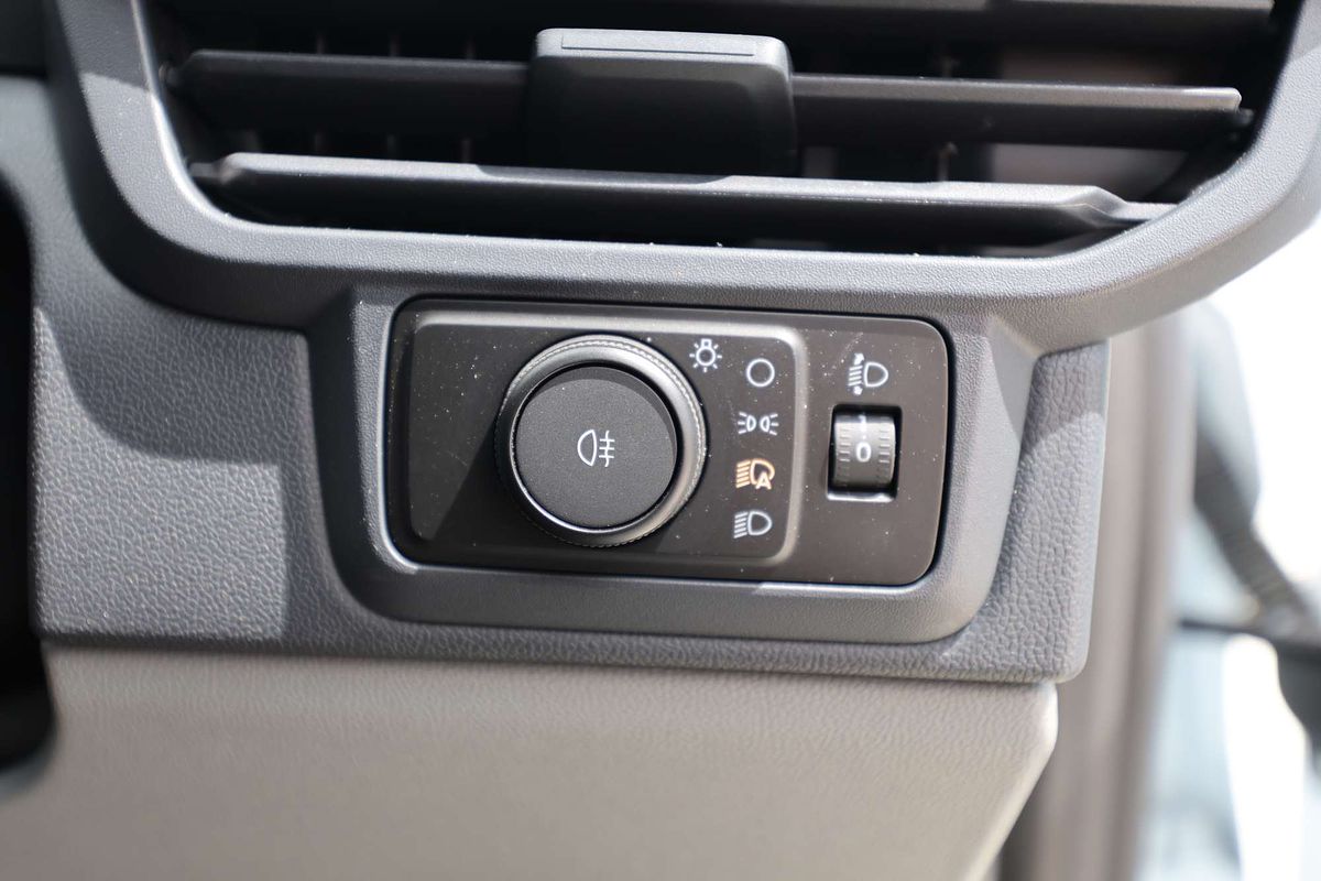 2023 Ford Transit Custom Trend 320S AV SWB Low Roof