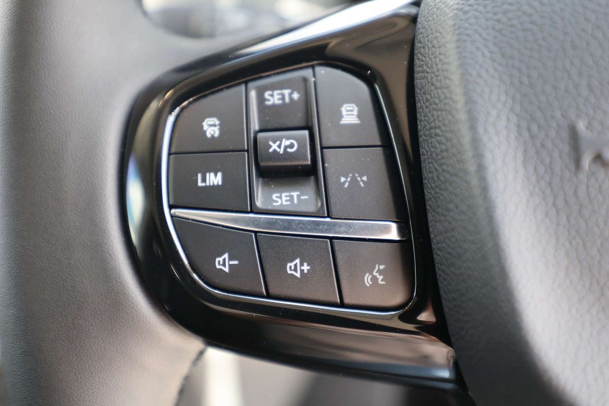 2023 Ford Transit Custom Trend 320S AV SWB Low Roof