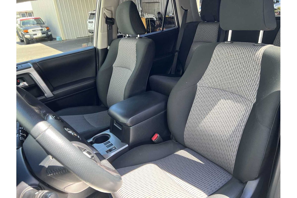 2020 Toyota 4Runner SR5