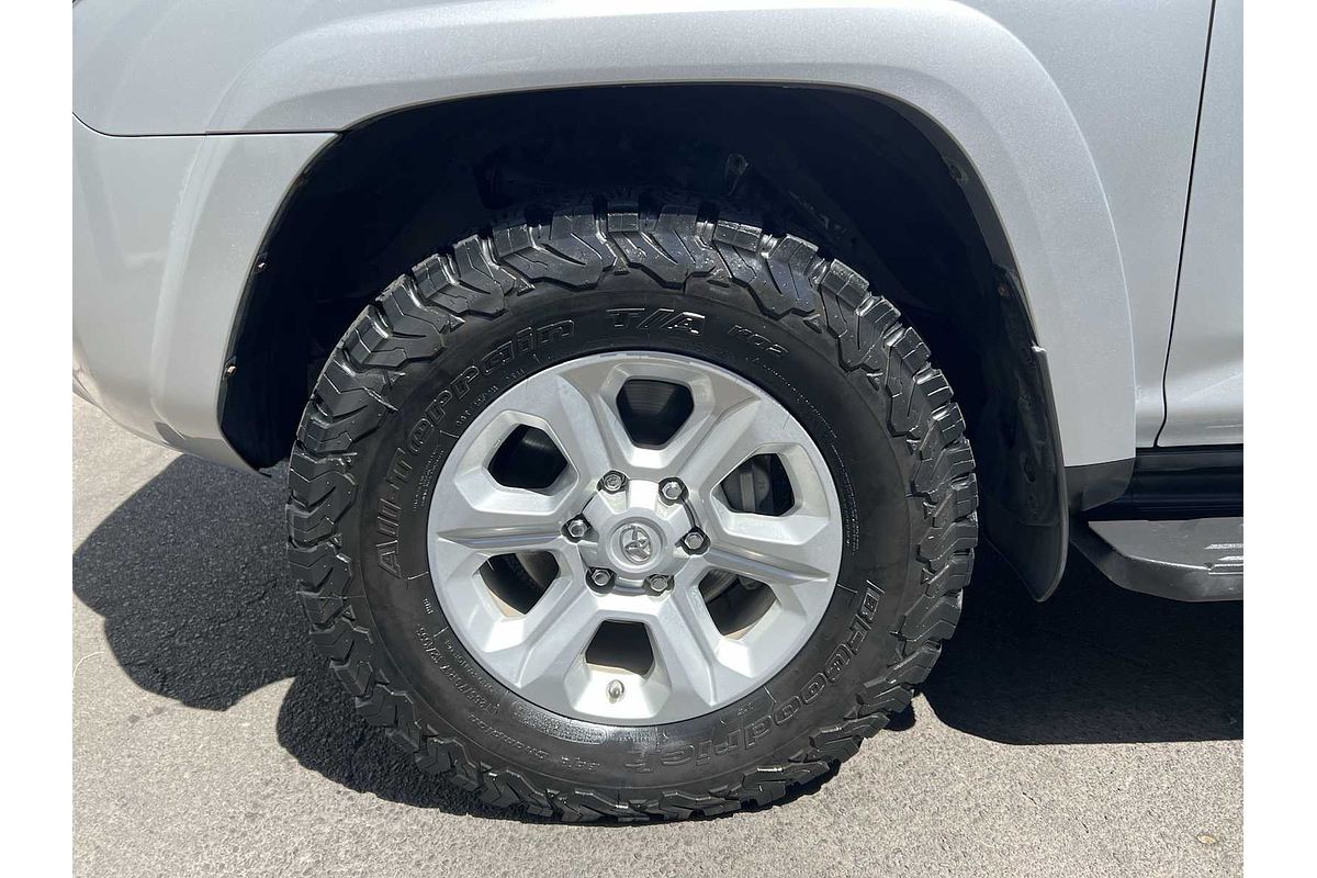 2020 Toyota 4Runner SR5