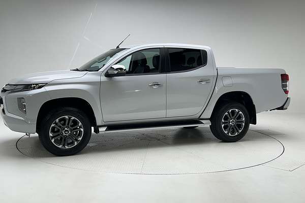 2022 Mitsubishi Triton GLS MR 4X4