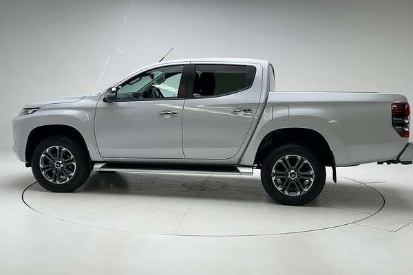 2022 Mitsubishi Triton GLS MR 4X4