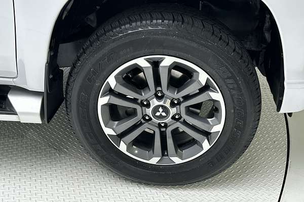 2022 Mitsubishi Triton GLS MR 4X4