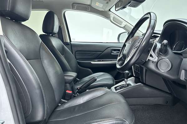 2022 Mitsubishi Triton GLS MR 4X4