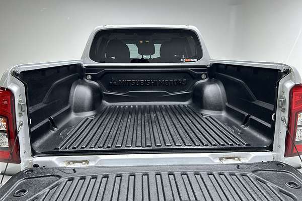 2022 Mitsubishi Triton GLS MR 4X4