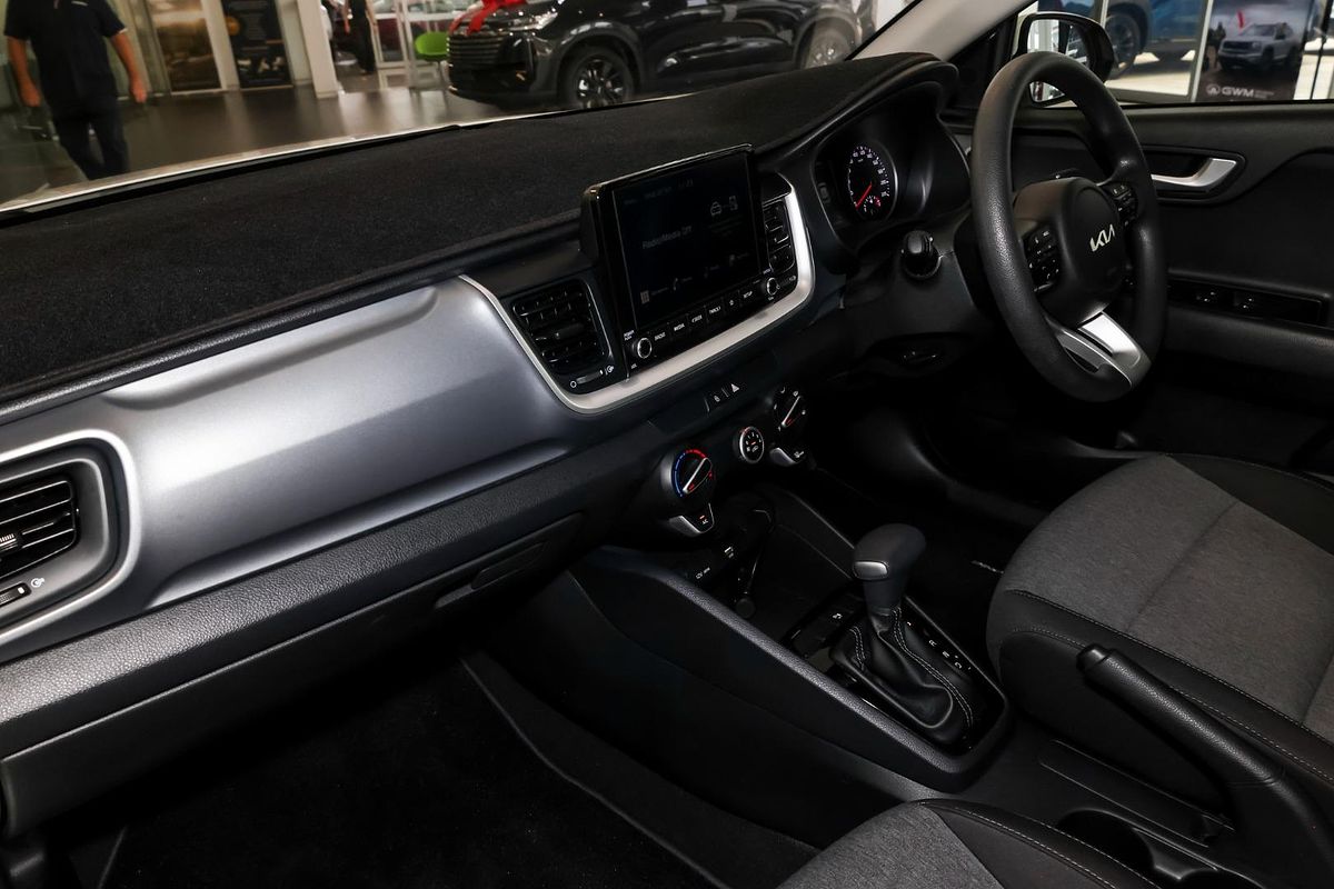 2022 Kia Stonic S YB