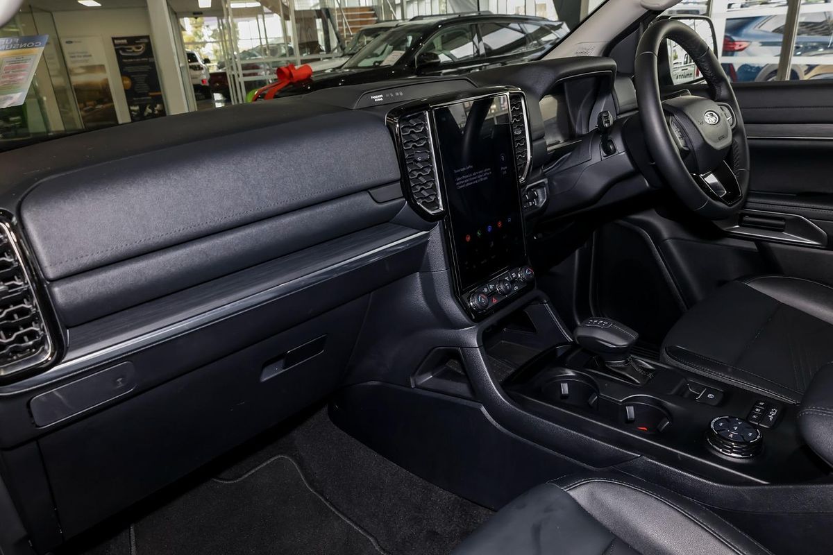 2025 Ford Everest Trend 2.0L