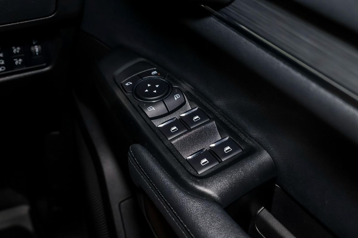 2025 Ford Everest Trend 2.0L