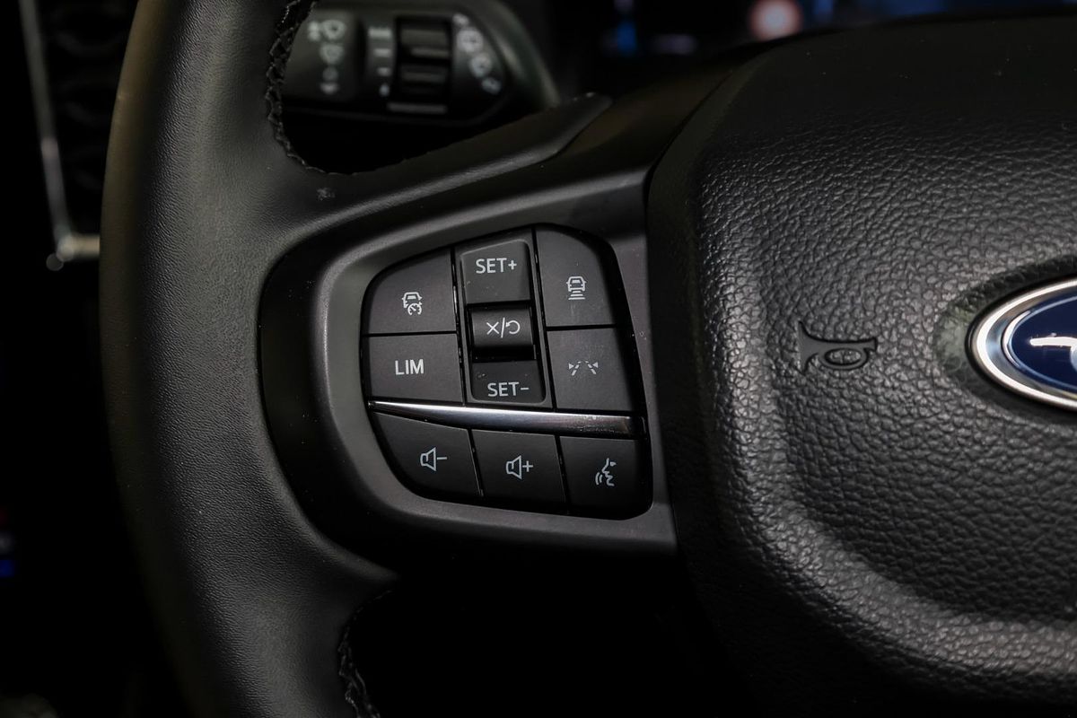 2025 Ford Everest Trend 2.0L