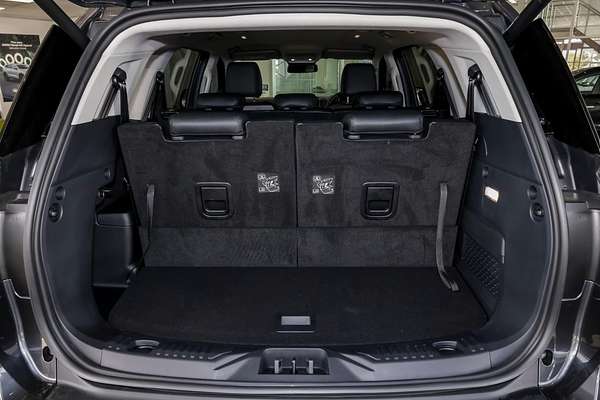 2025 Ford Everest Trend 2.0L