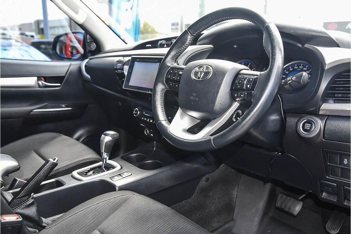 2020 Toyota Hilux SR5 GUN126R 4X4