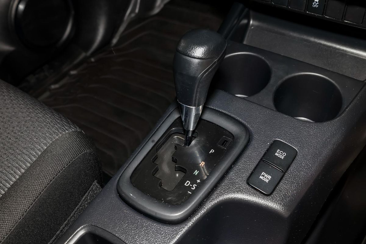 2019 Toyota Hilux Workmate TGN121R Rear Wheel Drive