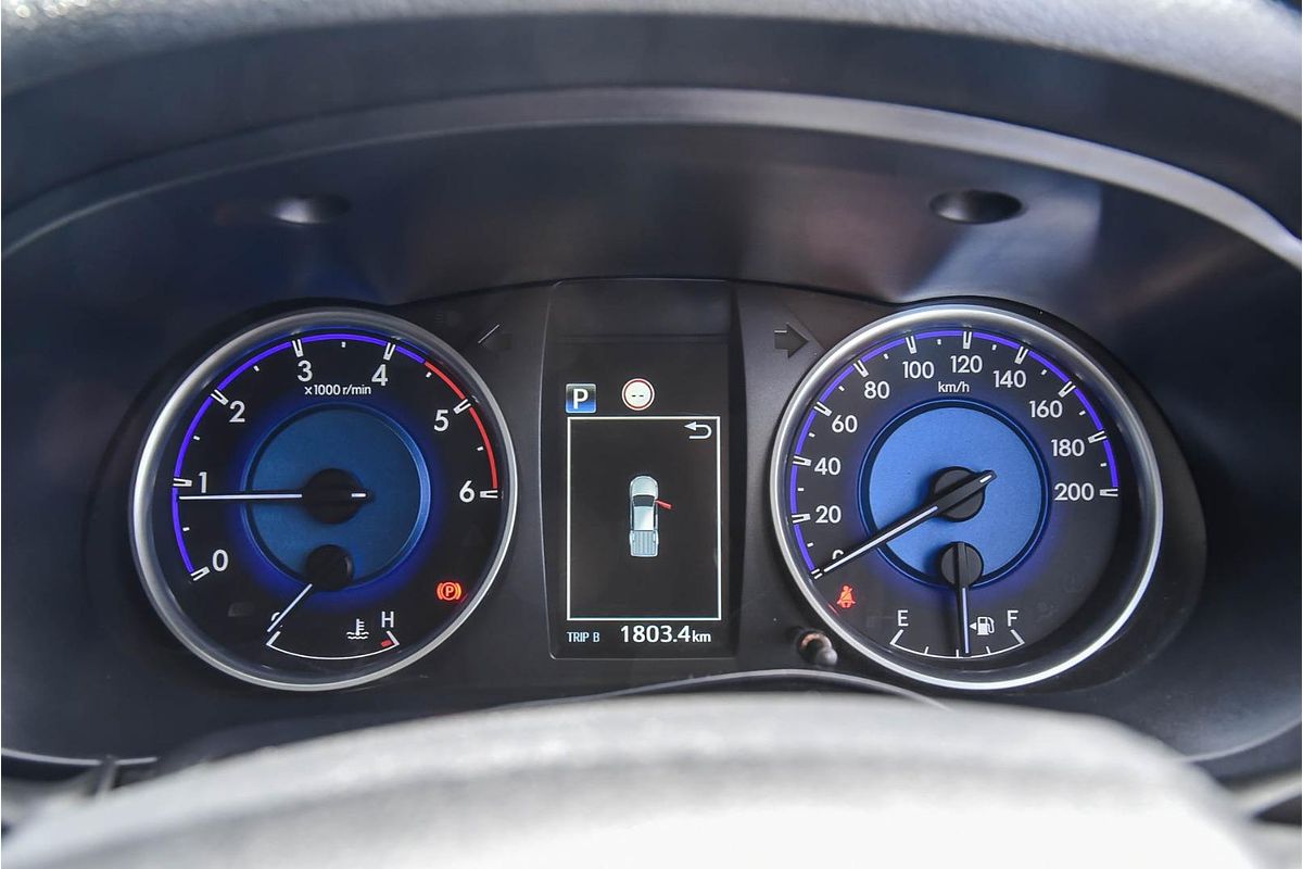 2020 Toyota Hilux SR5 GUN126R 4X4