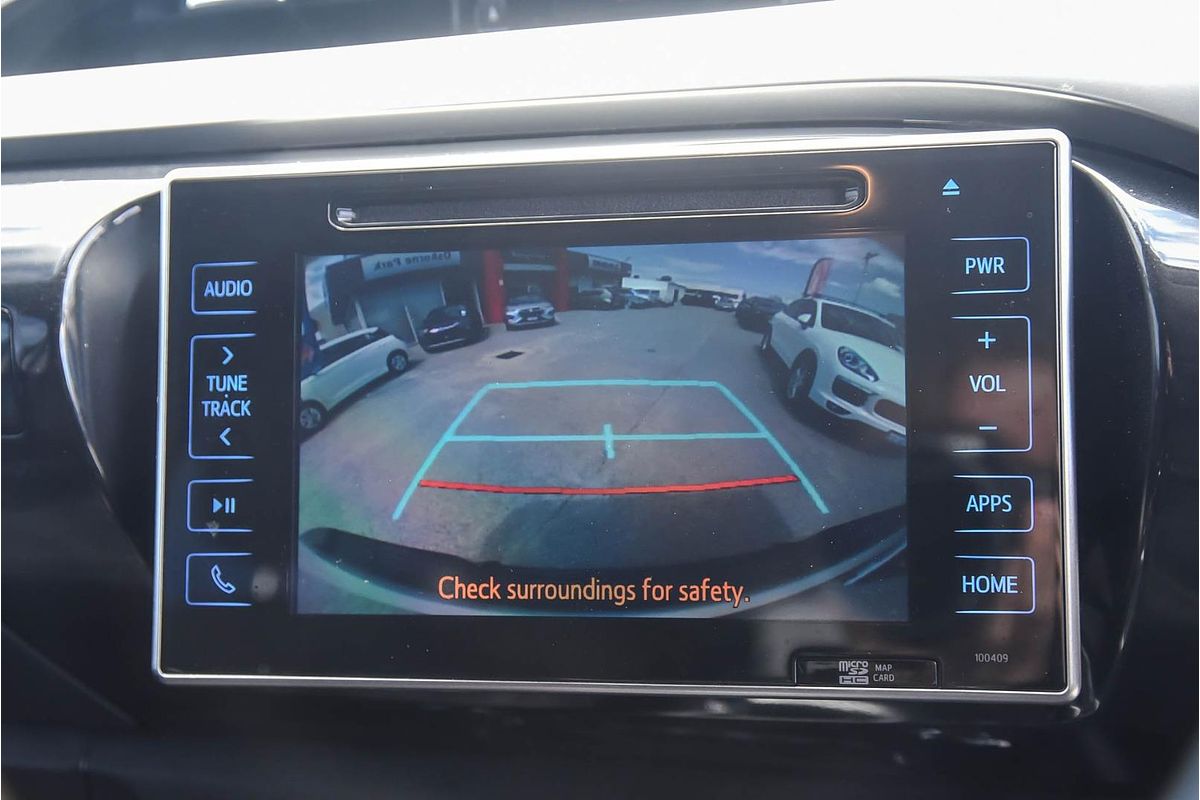 2020 Toyota Hilux SR5 GUN126R 4X4