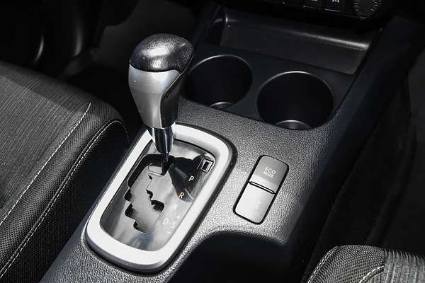 2020 Toyota Hilux SR5 GUN126R 4X4